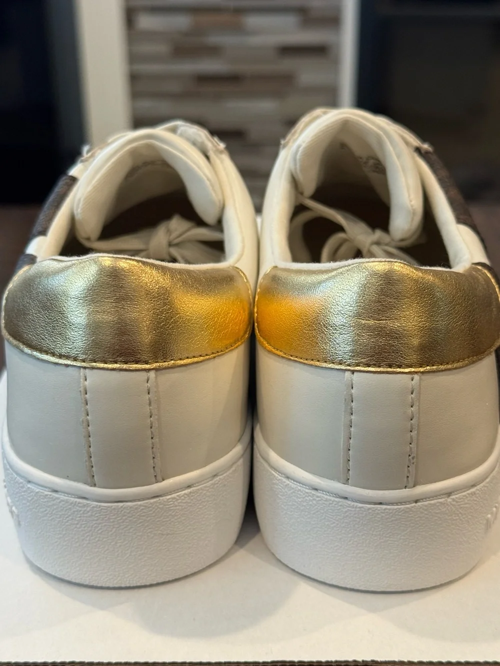 MICHAEL Michael Kors Poppy Logo Sneaker (NWOT)